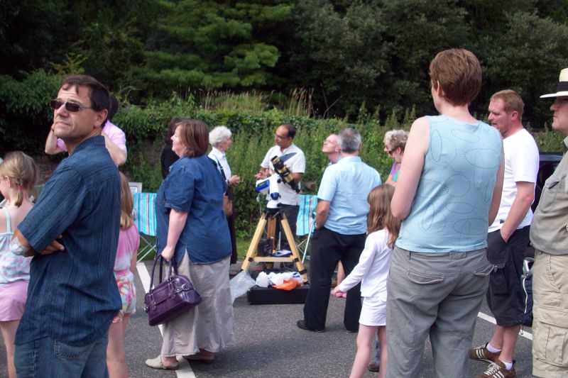 High Elms 2009
Jim Demonstrating to public, Mark in Foreground
Link-words: LocalArea HighElms2009