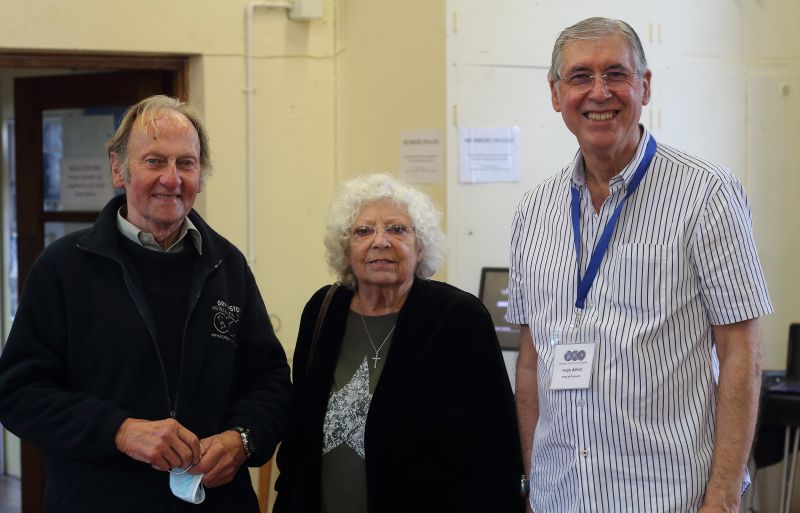 OAS 40th Anniversary Event 16-10-2021, Rose between two thorns AKA David and Hugh, taken by Fay
Link-words: Celebration2021