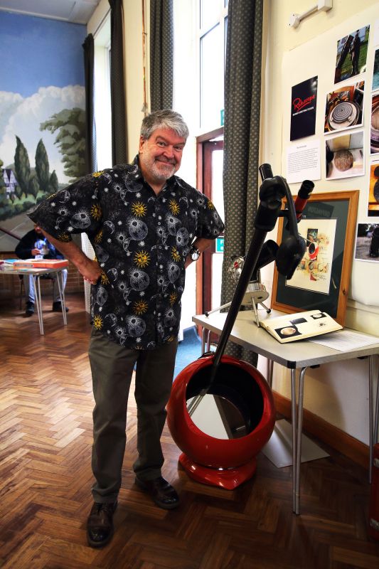 OAS 40th Anniversary Event 16-10-2021, Greg with his Rollascope, taken by Fay
Link-words: Celebration2021