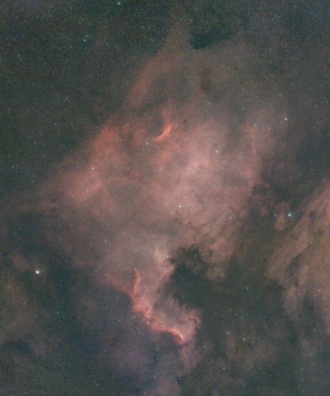 North American Nebula
Dwarf 3 mosaic, 255mins total (Mosaic of 4 images, all 60s subs)
Link-words: C20 North American Nebula