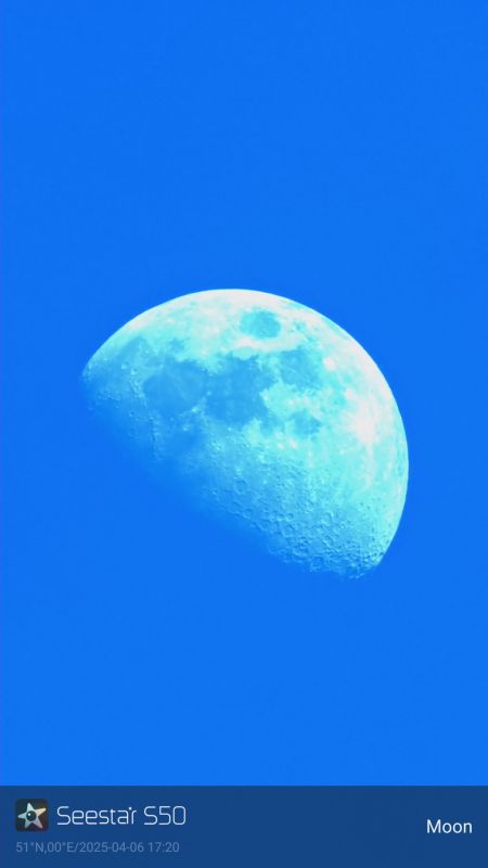 Day time Moon in Blue Sky
Image of the Moon taken on a lovely clear day - not a cloud in the sky
